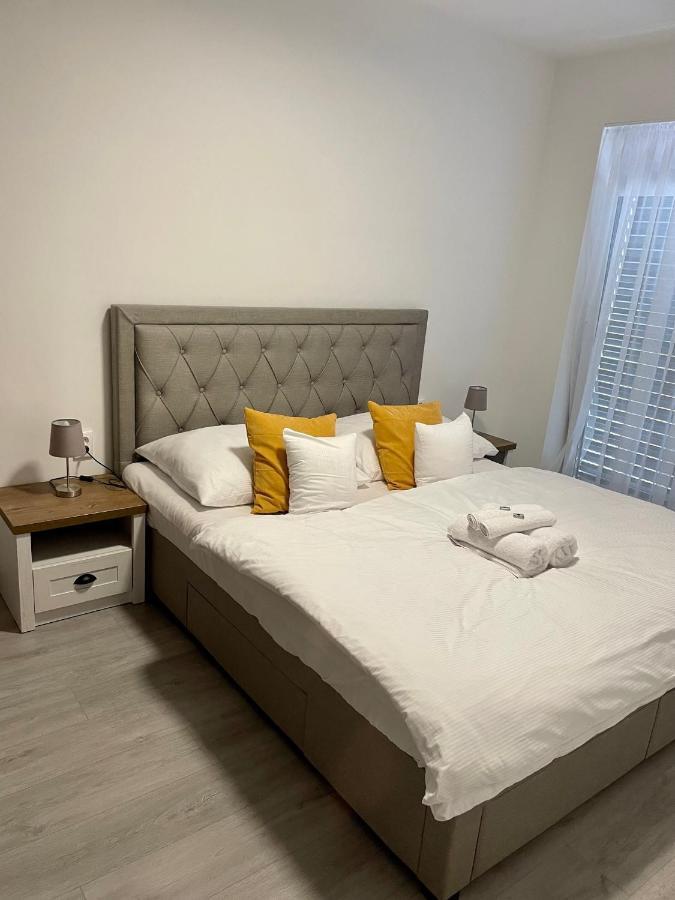 Aqua Relax Apartman Dunajská Streda Buitenkant foto